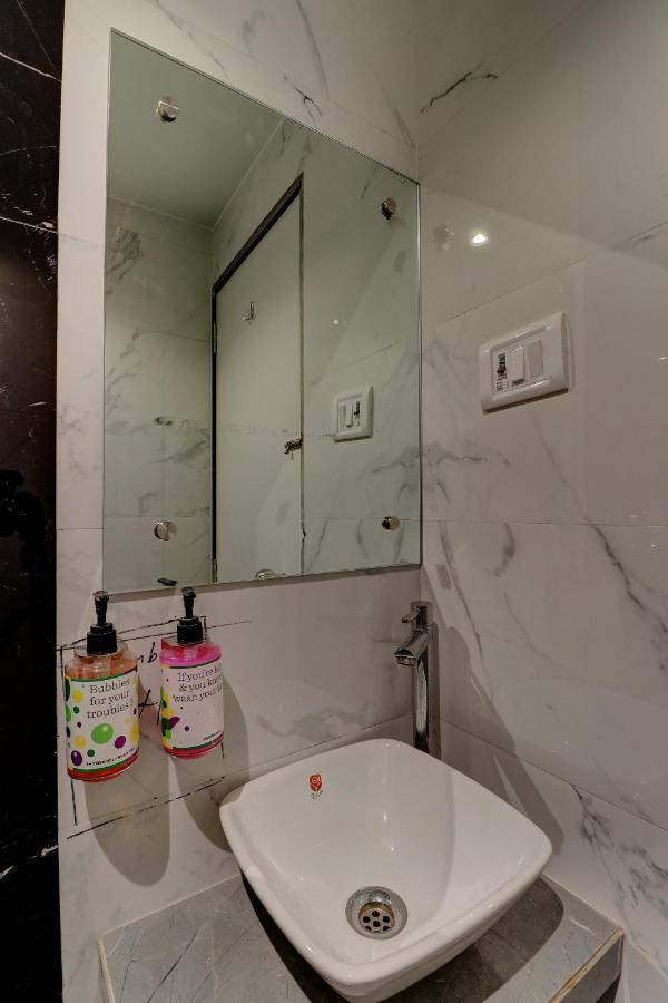 Hotel Amber Suite Near Mumbai Airport Экстерьер фото